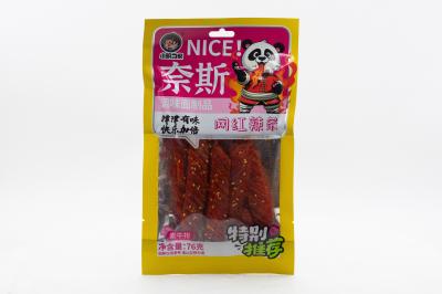 Острые мучные снеки Дандзя (латяо) со вкусом говяжьего стейка (Китай) 76г